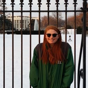 Meet your Posher, Samantha